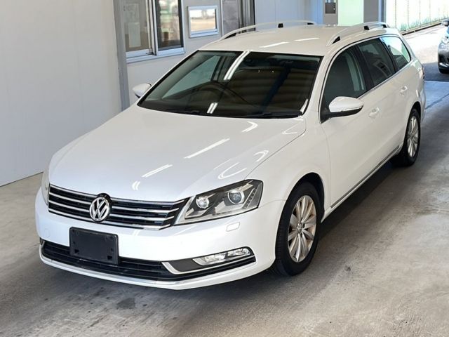 3130 Volkswagen Passat variant 3CCAX 2013 г. (KCAA Minami Kyushu)